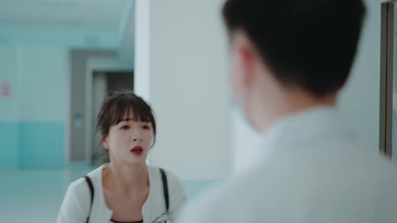 霍总的小病猫海报