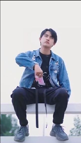 激活行善积德系海报