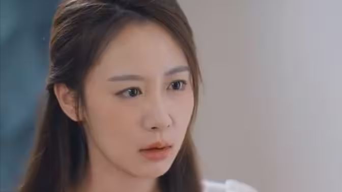 给女人投资，我成了世界首富海报