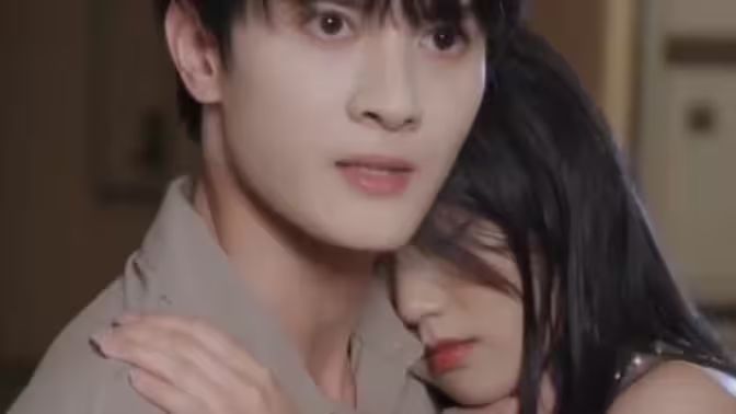 闪婚之顾总娇妻超凶（闪婚后之成人游戏）海报