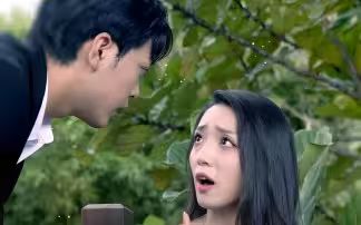 闪婚后老公是千亿总裁海报